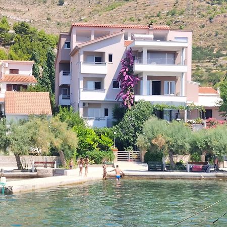 Beach House - Apartments Ana Duće Zewnętrze zdjęcie